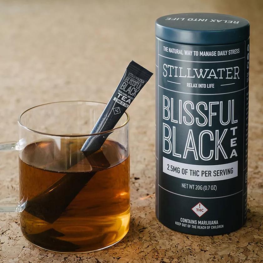 Té Blissful Black de Stillwater Brands: ¿Un té de CBD o THC? A lo mejor se convierte en costumbre en Reino Unido.