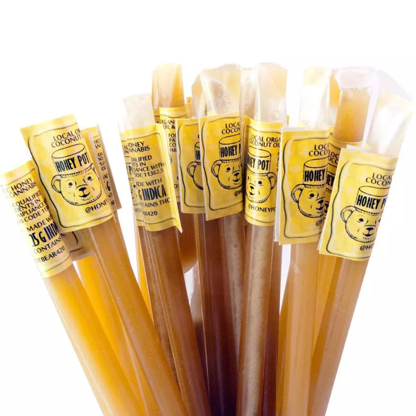 Honey Sticks de Honey Pot: Barritas para los panqueques (tortitas, vaya) y además de darle un toque de miel te vas a llevar una microdosis de tu efecto favorito.