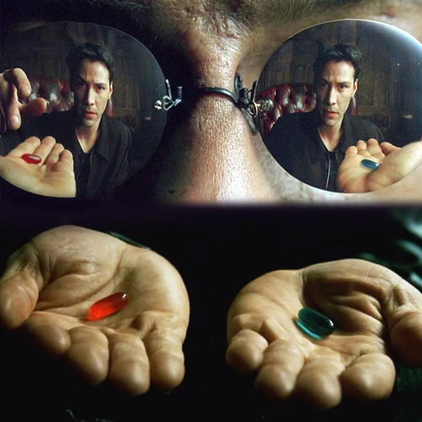 Las pastillas roja y azul en The Matrix: ¿Prefieres la realidad o permanecer en el sueño? Tú eliges.