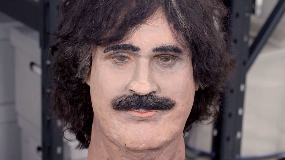 La máscara mortuoria de Pablo Escobar, uno de los tesoros de la DEA