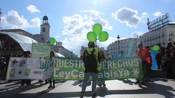 MMMM 2025 La llama no se apaga. Por Fidel Moreno