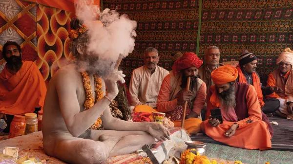 El Maha Kumbh Mela: trascendencia a orillas del Ganges