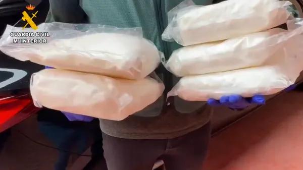 Decomisan 12 kilos de sulfato de anfetamina en La Rioja