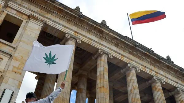 Reforma sobre cannabis adulto inicia trámite en la Cámara colombiana