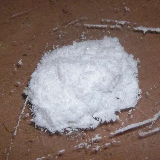 Consumieron LSD en cristal pensando que era cocaína: una de las mayores intoxicaciones jamás registradas