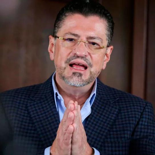 El presidente de Costa Rica, Rodrigo Chaves, se retira de la lucha por la legalización del cannabis