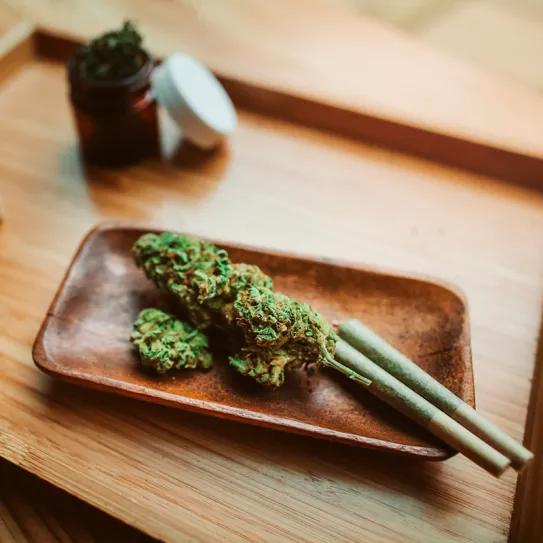 Cannabis inhalado alivia síntomas en adultos del espectro autista