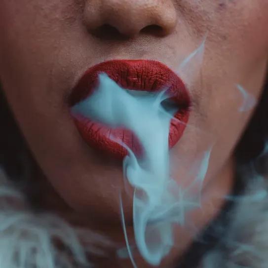 Estudio vincula cannabis con menor riesgo de cáncer oral