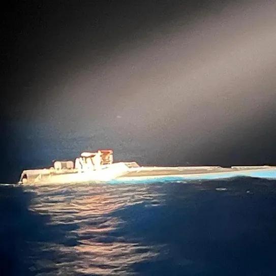 El semisumergible interceptado con 1,7 toneladas de cocaína