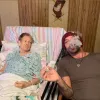 Un porro frente a la muerte, abuela y nieto comparten un último canuto