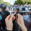 Tres jóvenes tunecinos condenados a 30 años de cárcel por consumo de cannabis