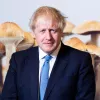 Un diputado británico asegura que Boris Johnson aprobó reclasificar la psilocibina