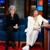 Jane Fonda y Lily Tomlin hablan de su uso de peyote en televisión
