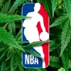 La NBA también permitirá que sus jugadores anuncien marcas de marihuana