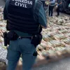 Detenidos por robar un camión con marihuana oculta en lechugas haciéndose pasar por policías