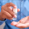 Hidrogel con CBD y plata muestra eficacia antimicrobiana en laboratorio