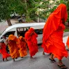 Monjes budistas, kush y una ruta entre Bangkok y Colombo 
