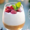 Mousse de queso y Super Boff con tofe salado y frambuesas 