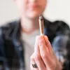 La IARC cierra convocatoria para evaluar el cannabis fumado