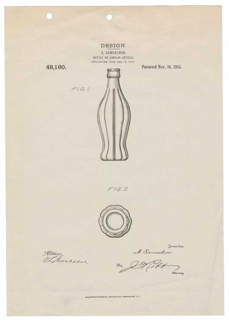 Patente de la botella Contour. De este primer prototipo., basado en la vaina de cacao, surgió la estilizada versión definitiva