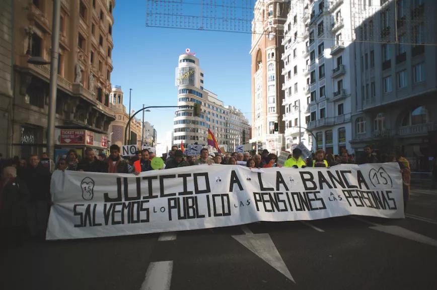 Manifestación por la Gran Vía de Madrid.