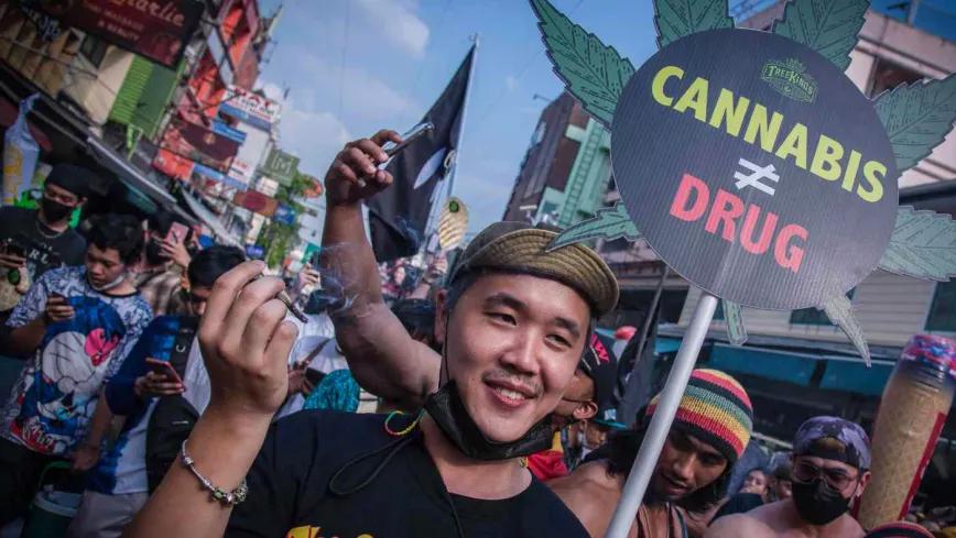 A partir de hoy los tailandeses pueden cultivar cuantas plantas de cannabis quieran