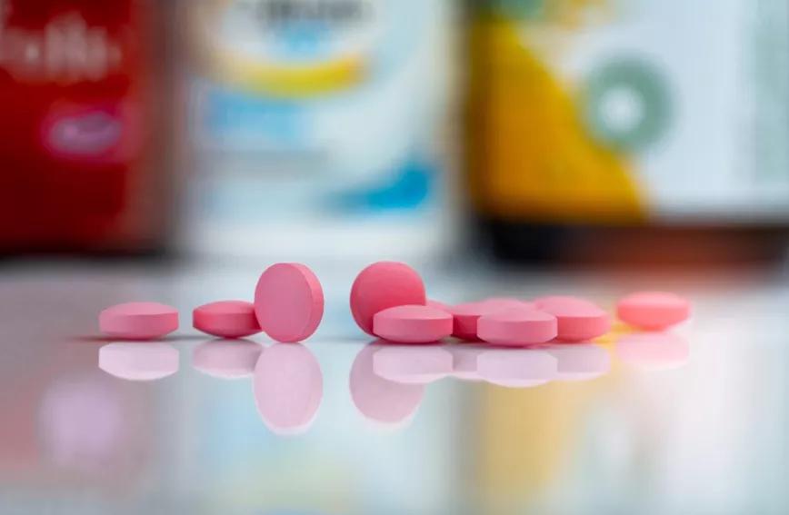 El Gobernador de Colorado firma una ley para permitir las recetas de MDMA 