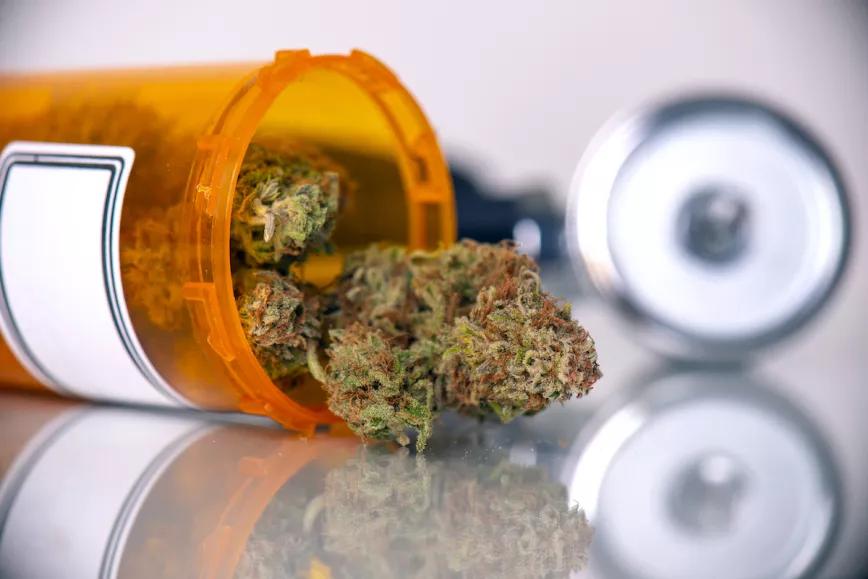 Kentucky legaliza el cannabis medicinal y regula su acceso