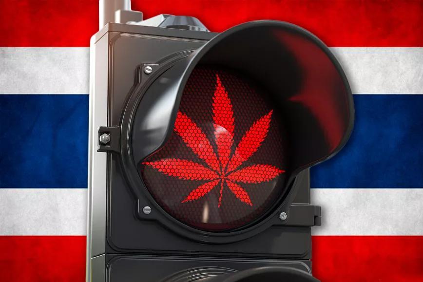 Marcha atrás: el Gobierno de Tailandia vuelve a prohibir el uso recreativo de cannabis