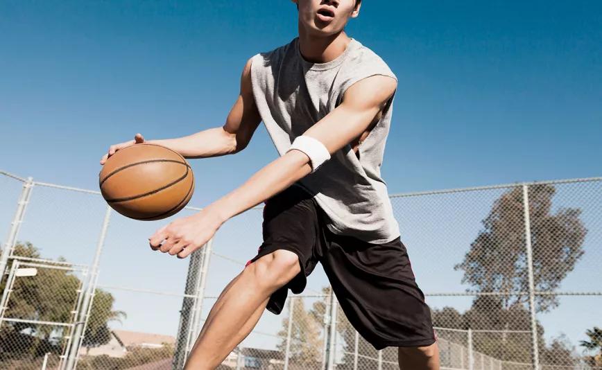 En los estados con cannabis legal hay más jóvenes que quieren jugar al baloncesto