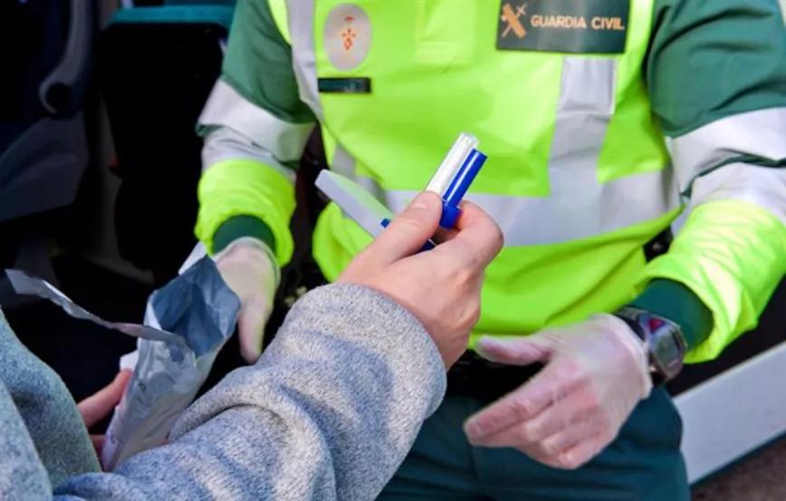Despiden a un trabajador aeroportuario español por dar positivo en un test de THC