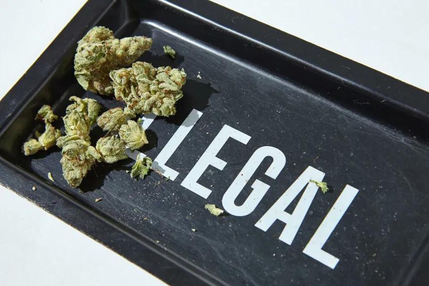 Cae el registro medicinal tras el auge del uso adulto en Nueva Jersey