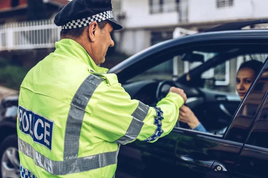 Reino Unido publica primera guía oficial para policías sobre cannabis medicinal