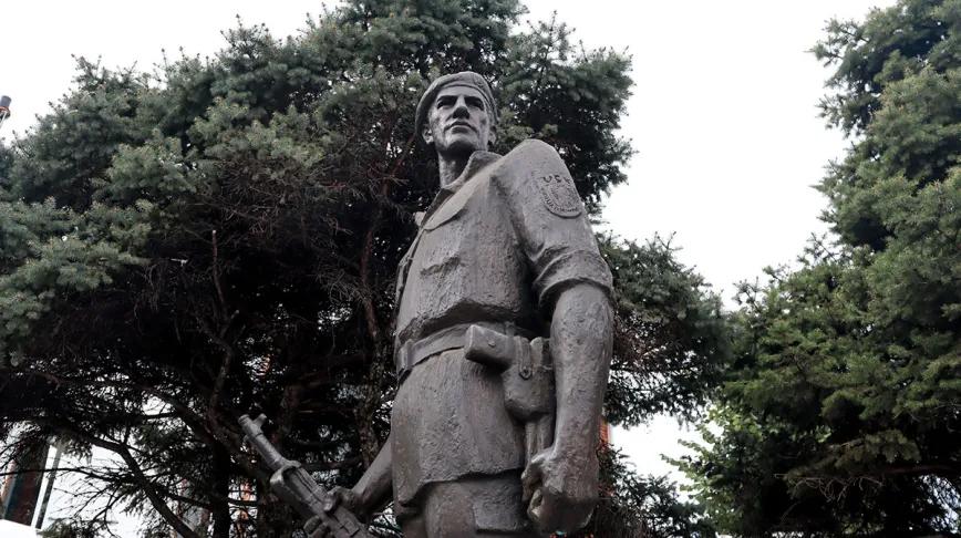 Pristina es mucho más que sus muertos