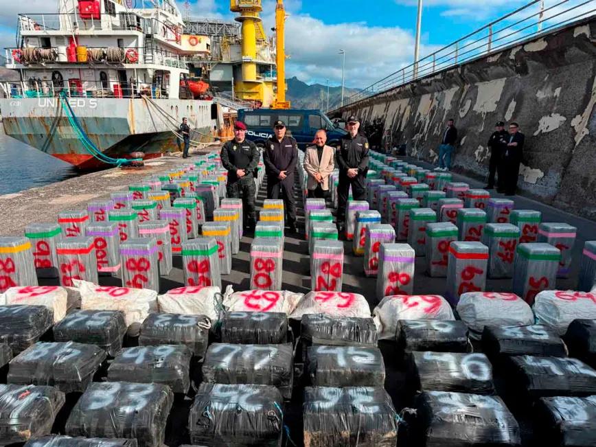 El  buque fue interceptado con el mayor alijo de cocaína de la historia, entre 30 y 45 toneladas.
