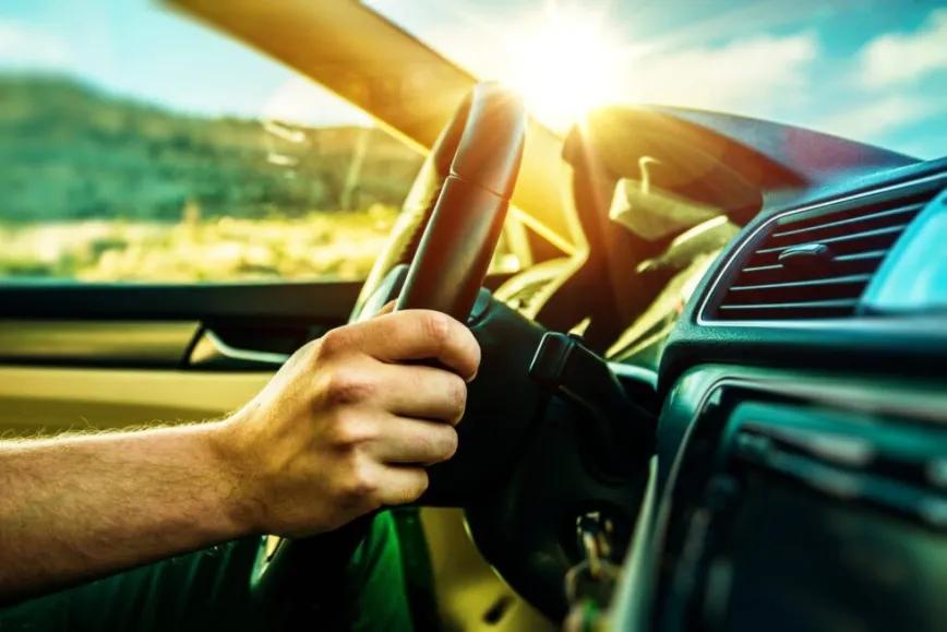 Alcohol y cannabis alteran de forma distinta la conducción