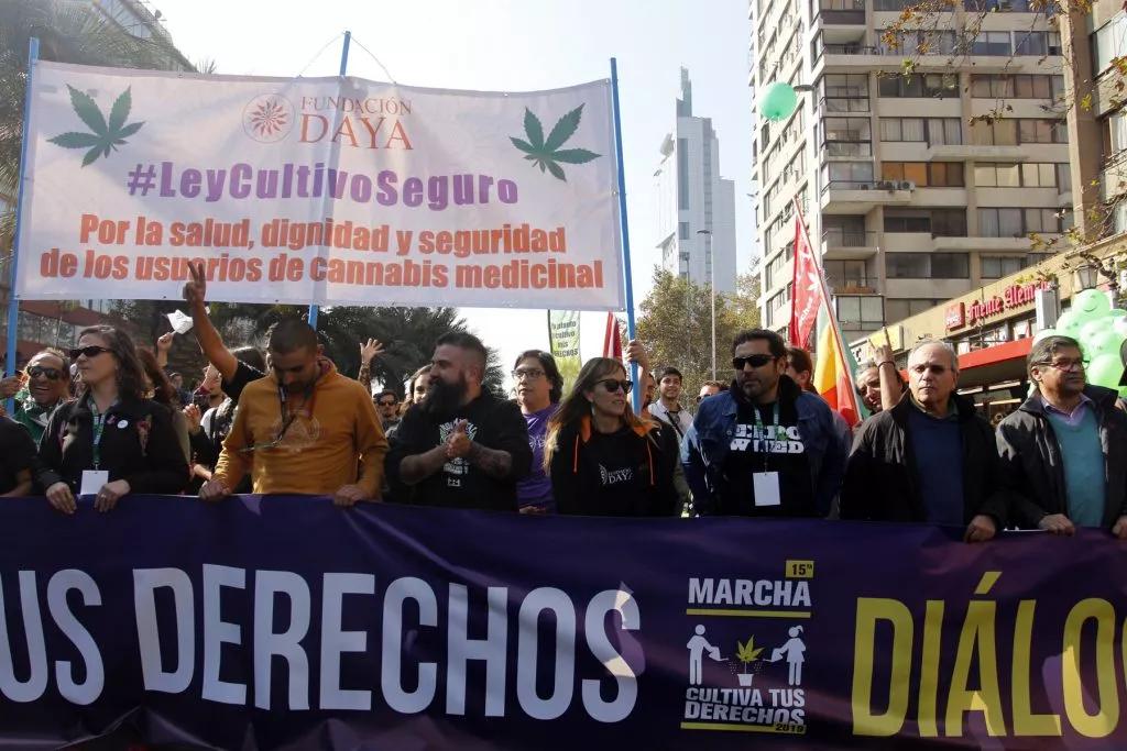 Llegó la XV edición de la marcha Cultiva Tus Derechos en Chile y se puede decir que fue un éxito.