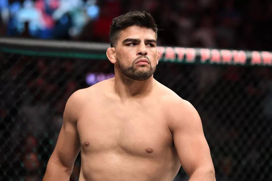 Kelvin Gastelum, luchador de la UFC, suspendido por consumo de marihuana