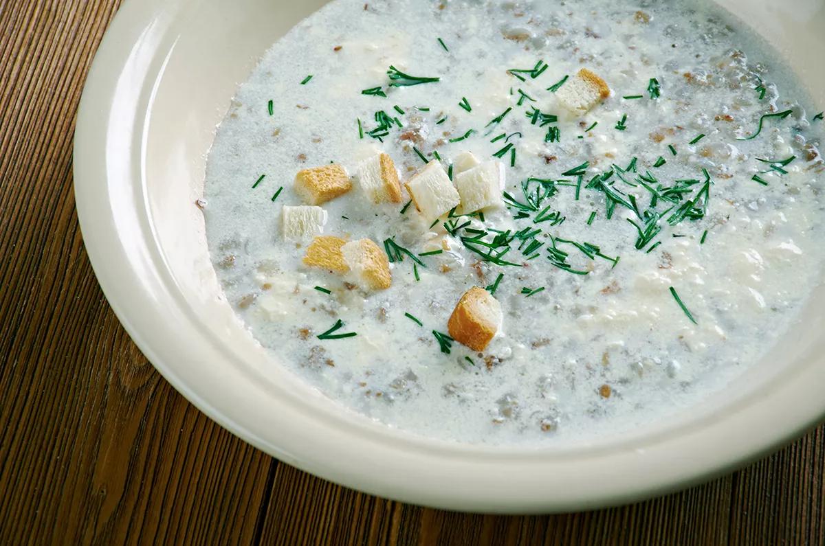 La siemieniotka es una sopa tradicional con cáñamo que se prepara en algunos países por Navidad. 